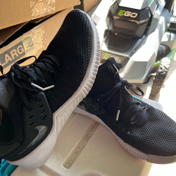 Nike Other - ‼️Men’s Nike Metcon‼️